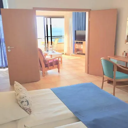 Monte Marina Playa Suites * Esquinzo